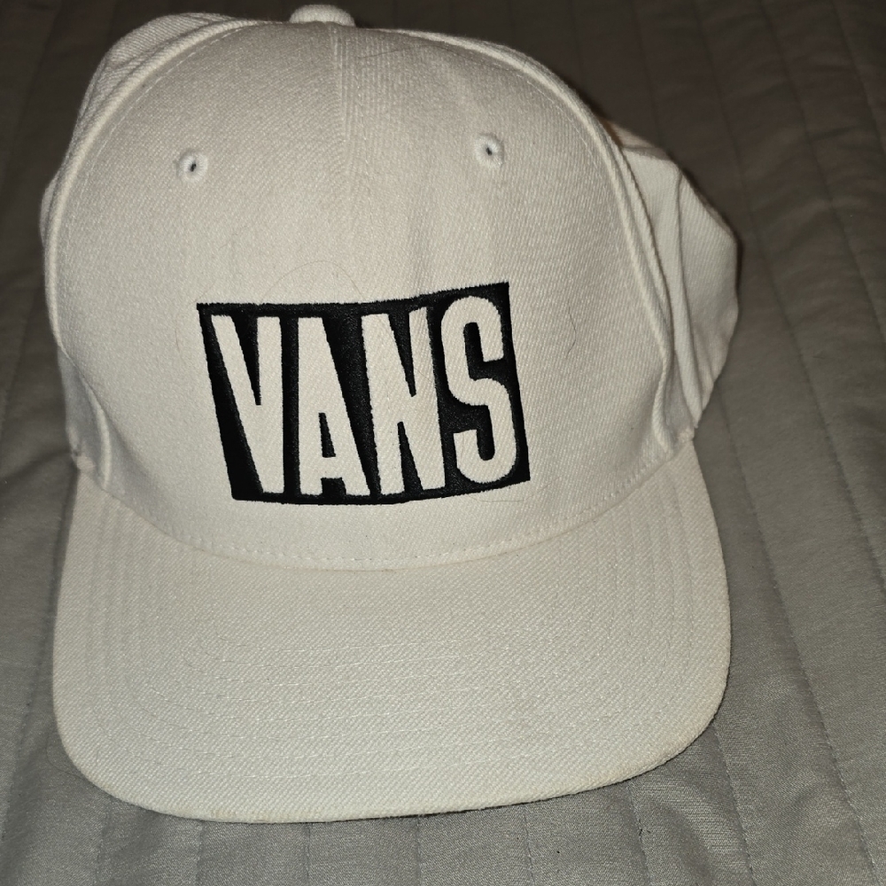 Vans Classic White Cap with Black Logo